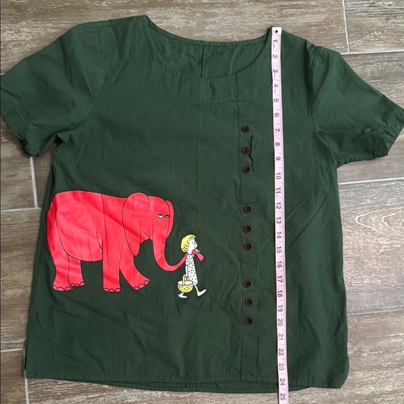 Vintage Red Elephant Green Short Sleeve Top - Picture 9 of 14